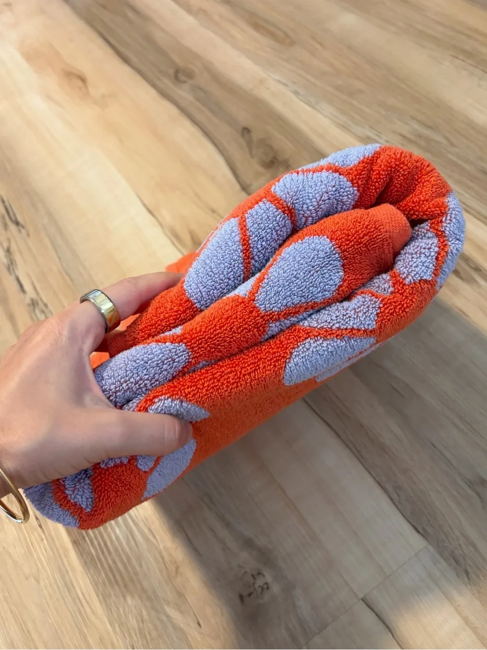 BAGGU Poppy Daisy Bath Towel